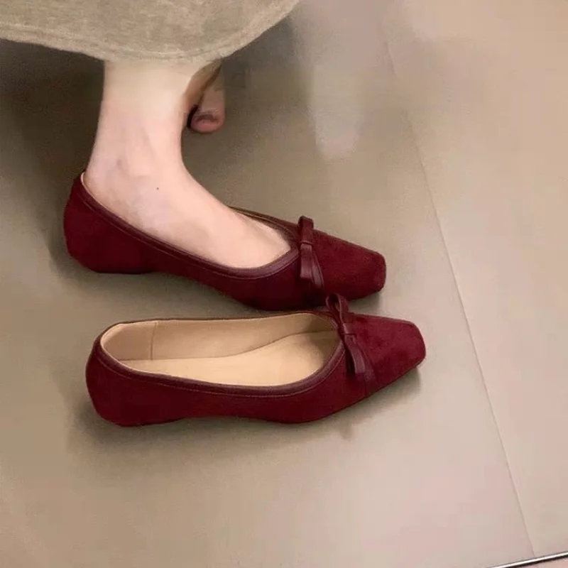 Женские лоферы на плоской подошве с леопардовым принтом и острым носком, туфли без шнуровки, женские модельные офисные балетки, Mujer, мокасины, обувь
Женские лоферы на плоской подошве с леопардовым принтом и острым носком, туфли без шнуровки, женские модельные офисные балетки, Mujer, мокасины, обувь