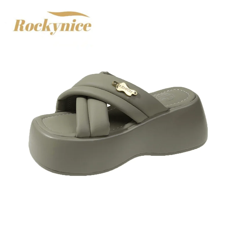 Designer 7CM Platform Sandals Summer 2023 NEW Metal Wedge Heels Beach Slippers Woman Thick Bottom Slides for Women Flip Flops
Designer 7CM Platform Sandals Summer 2023 NEW Metal Wedge Heels Beach Slippers Woman Thick Bottom Slides for Women Flip Flops