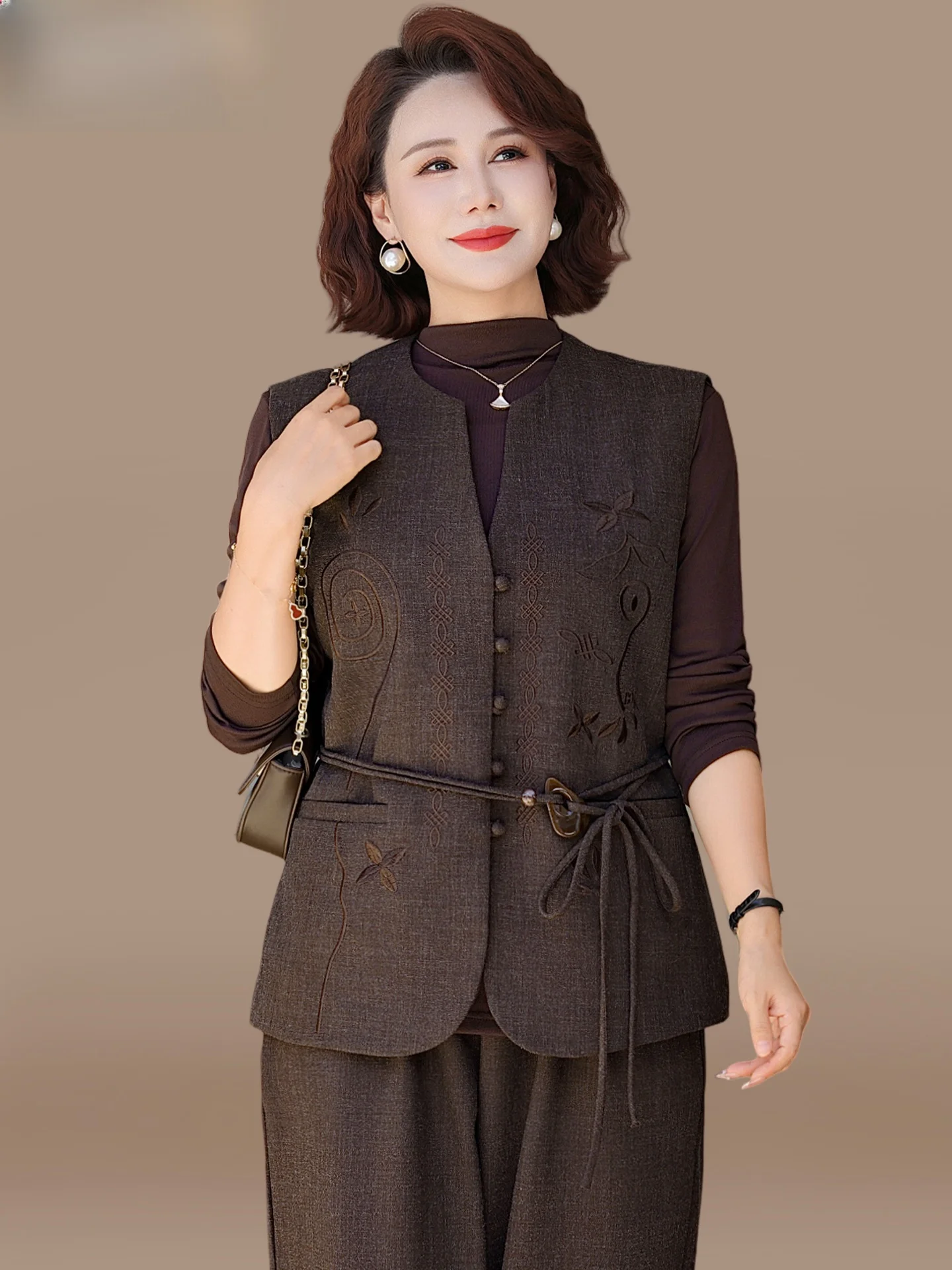 New Chinese Sle Tee-Piece Set Autumn Clothes for Middle-Aged And ly Women Faionable And Comfortable Ladies' Clothing
New Chinese Sle Tee-Piece Set Autumn Clothes for Middle-Aged And ly Women Faionable And Comfortable Ladies' Clothing