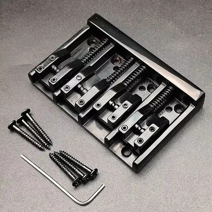 Винтажный 4/5-струнный басовый бридж 84x55MM/111x54MM, фиксированный, для установки на корпус или сквозного монтажа, черный/золотой/хромированный
Винтажный 4/5-струнный басовый бридж 84x55MM/111x54MM, фиксированный, для установки на корпус или сквозного монтажа, черный/золотой/хромированный