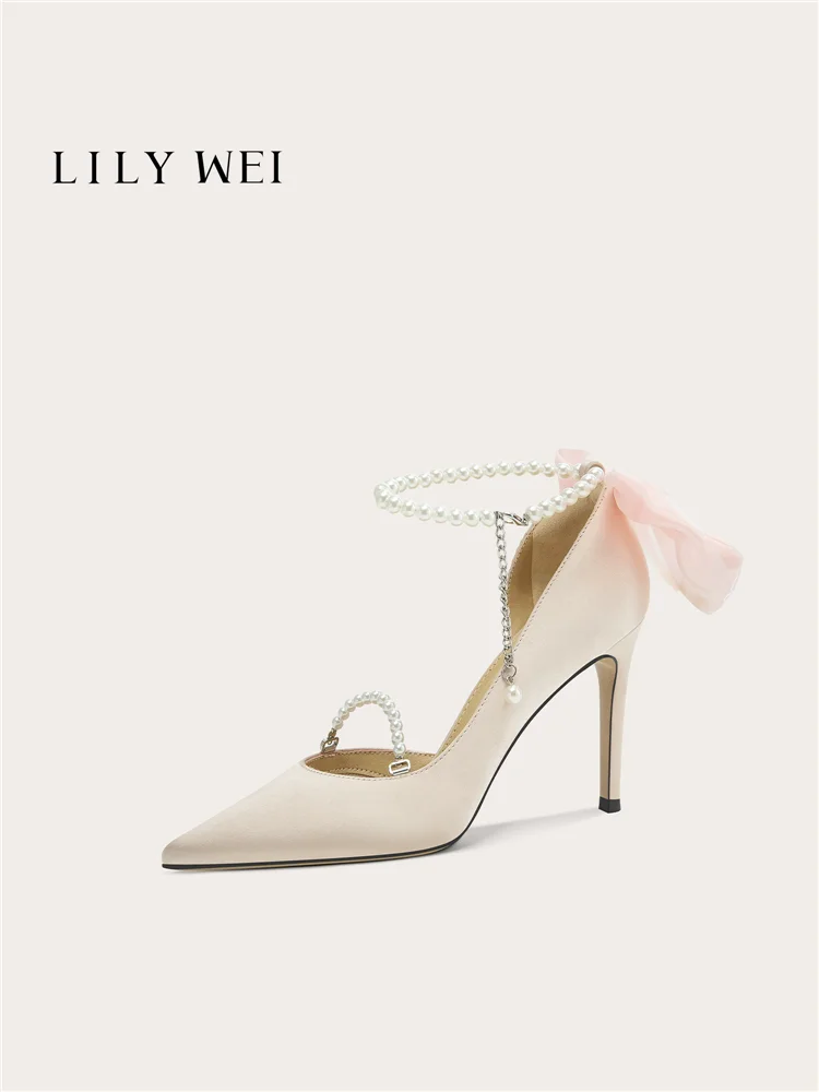 Spring and summer new pointed side empty silk pearl ribbon bow sandals banquet large size small size wide high heels women shoes
Spring and summer new pointed side empty silk pearl ribbon bow sandals banquet large size small size wide high heels women shoes
