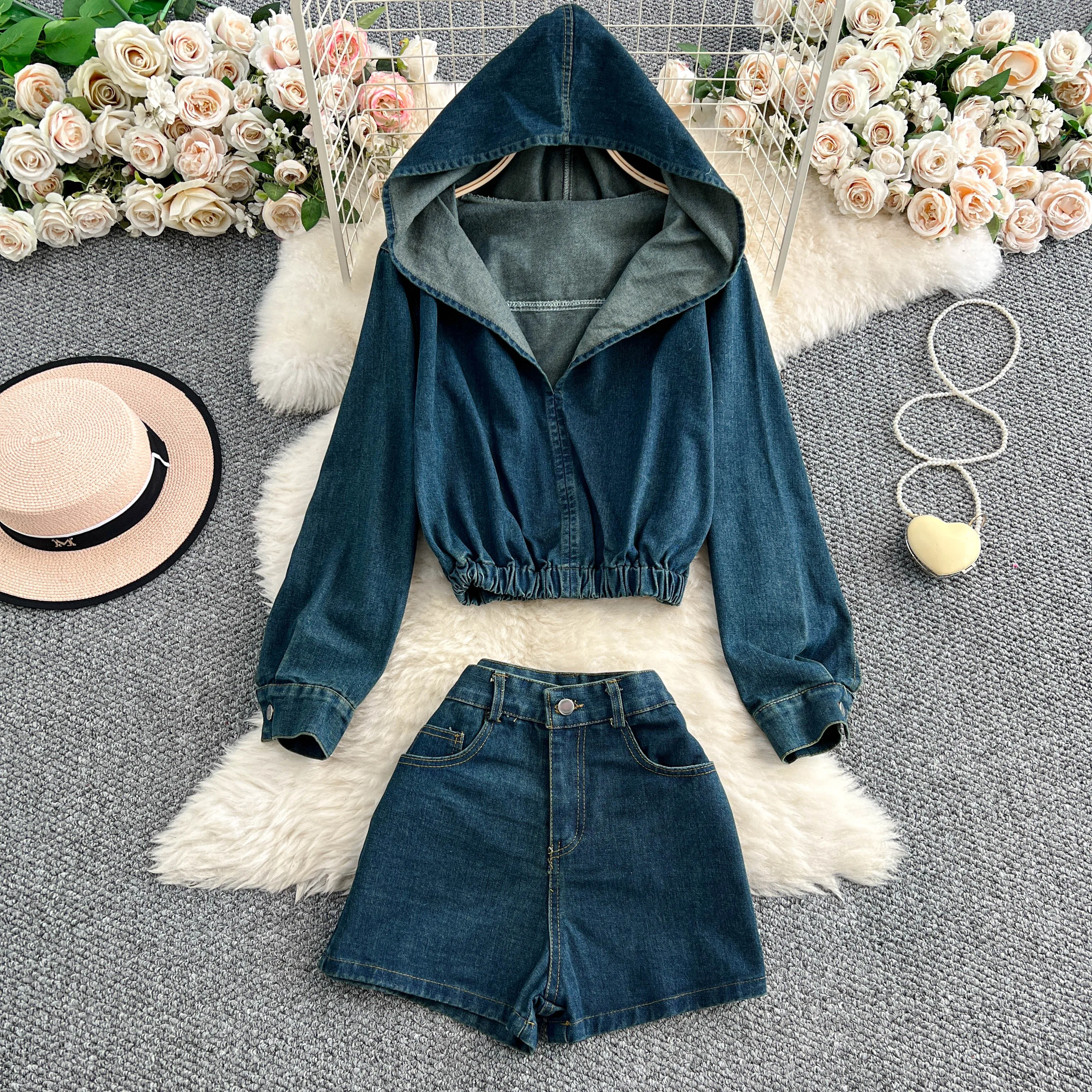 Denim Hooded Set Women Spring Summmer Hooded Loong Sleeve Sweatershirt + High Waist Slim Fit Shorts Pants Female Clothing Trendy
Denim Hooded Set Women Spring Summmer Hooded Loong Sleeve Sweatershirt + High Waist Slim Fit Shorts Pants Female Clothing Trendy