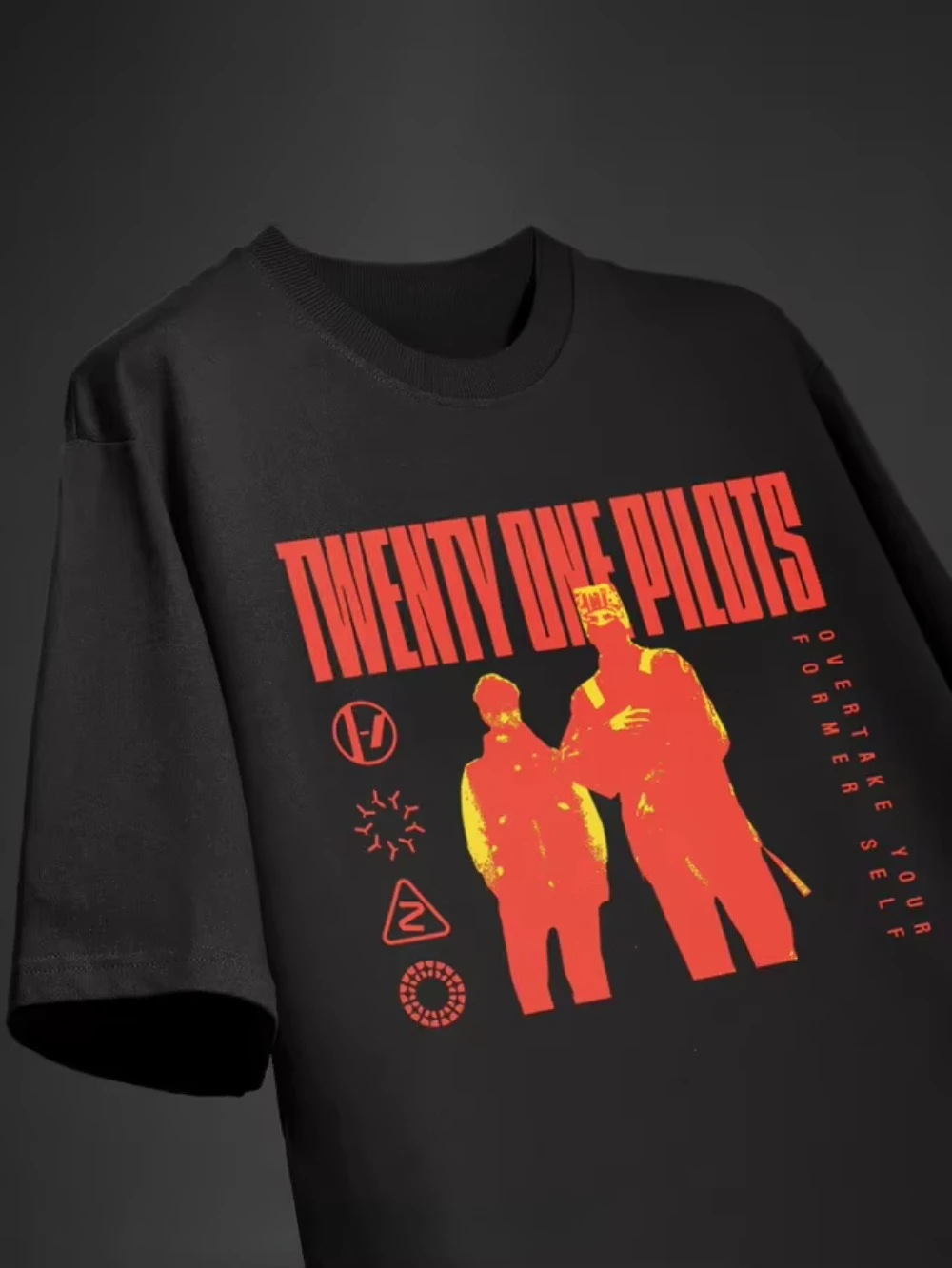 2025 New Twenty One Pilots - Overcompensate Licensed Band TShirt Men Vintage Short Sleeve Streetwear Harajuku Men's Clothing Tee
2025 New Twenty One Pilots - Overcompensate Licensed Band TShirt Men Vintage Short Sleeve Streetwear Harajuku Men's Clothing Tee