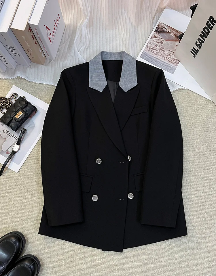 Spring and autumn women's casual solid color double breasted patchwork design jacket
Spring and autumn women's casual solid color double breasted patchwork design jacket
