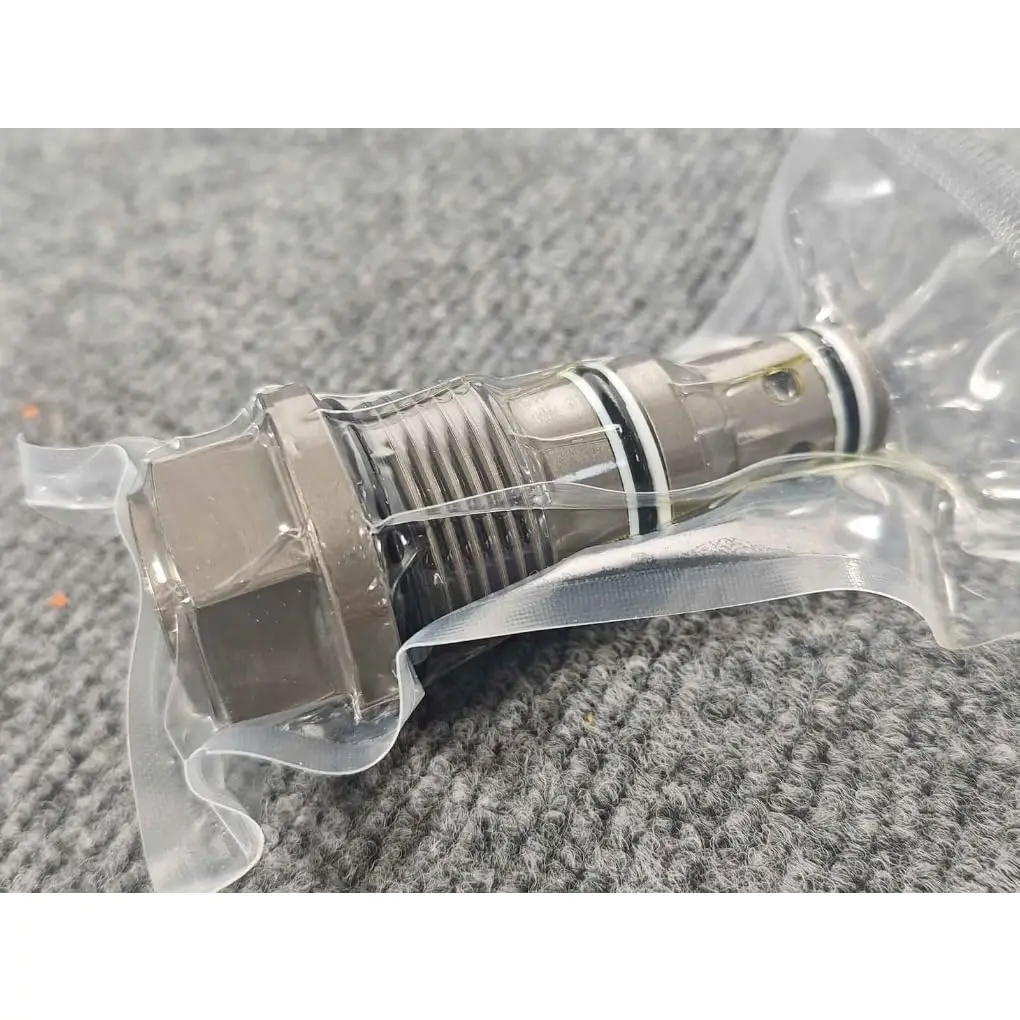 GP Relief Valve for Caterpillar CAT Excavator E320C E320D 3604599 1298030 Hydraulic Control Valve for Excavator
GP Relief Valve for Caterpillar CAT Excavator E320C E320D 3604599 1298030 Hydraulic Control Valve for Excavator