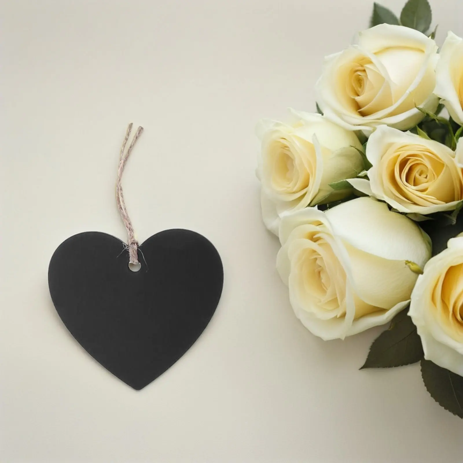 15Pcs Mini Heart Shaped Chalkboard Signs Double Sided Wooden Hanging Message Boards for Wedding Party Home Decor
15Pcs Mini Heart Shaped Chalkboard Signs Double Sided Wooden Hanging Message Boards for Wedding Party Home Decor