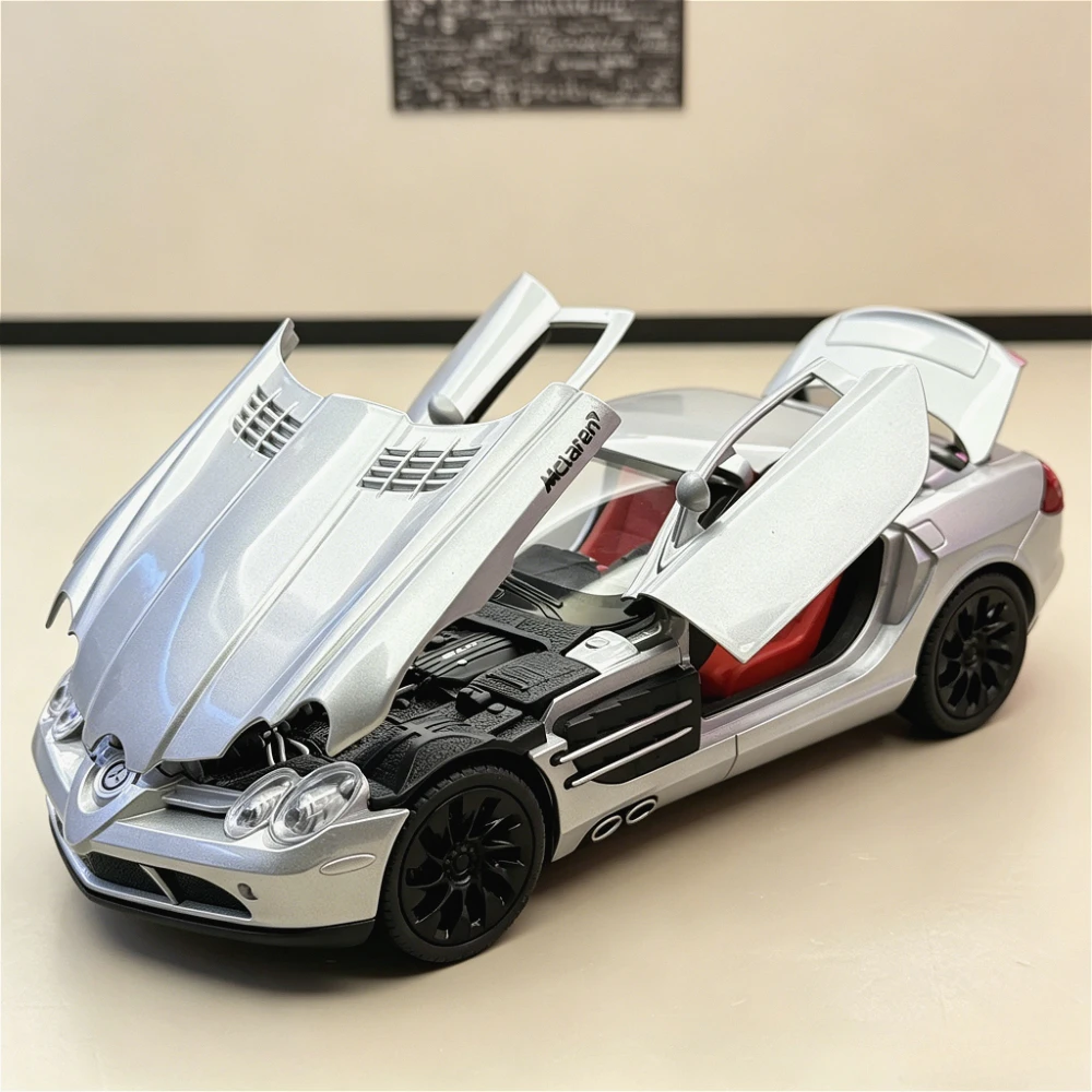 1:24 SLR MC20 Car Models Alloy Diecasts Toy Wheel Steering Pull Back Miniature Sports Car Vehicle Model Decoration Gifts
1:24 SLR MC20 Car Models Alloy Diecasts Toy Wheel Steering Pull Back Miniature Sports Car Vehicle Model Decoration Gifts
