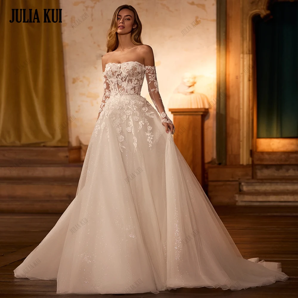 Julia Kui Custom Made New Boat Neck Full Sleeves A-Line Wedding Dresses Beading Pearls Shiny Appliques Lace Bridal Skits
Julia Kui Custom Made New Boat Neck Full Sleeves A-Line Wedding Dresses Beading Pearls Shiny Appliques Lace Bridal Skits