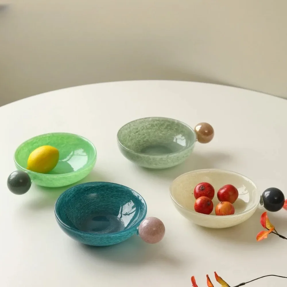Mini fruit plate living room coffee table household exquisite storage wedding party
Mini fruit plate living room coffee table household exquisite storage wedding party