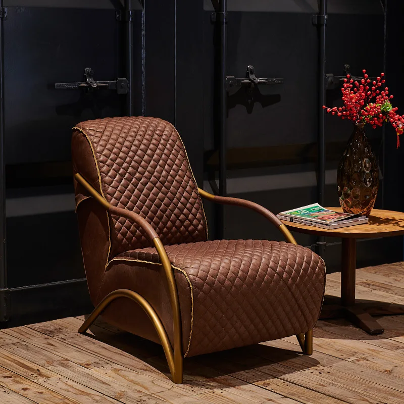 Industrial style leather sofa chair simple Italian minimalist armchair single chair environmentally friendly material
Industrial style leather sofa chair simple Italian minimalist armchair single chair environmentally friendly material