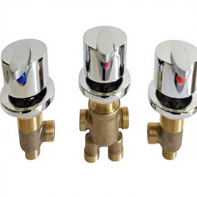 Source Factory Full Copper Brass Bathtub Faucet Three Piece Set Ceramic Dual Handle Modern Design Water Divider Conversion
Source Factory Full Copper Brass Bathtub Faucet Three Piece Set Ceramic Dual Handle Modern Design Water Divider Conversion