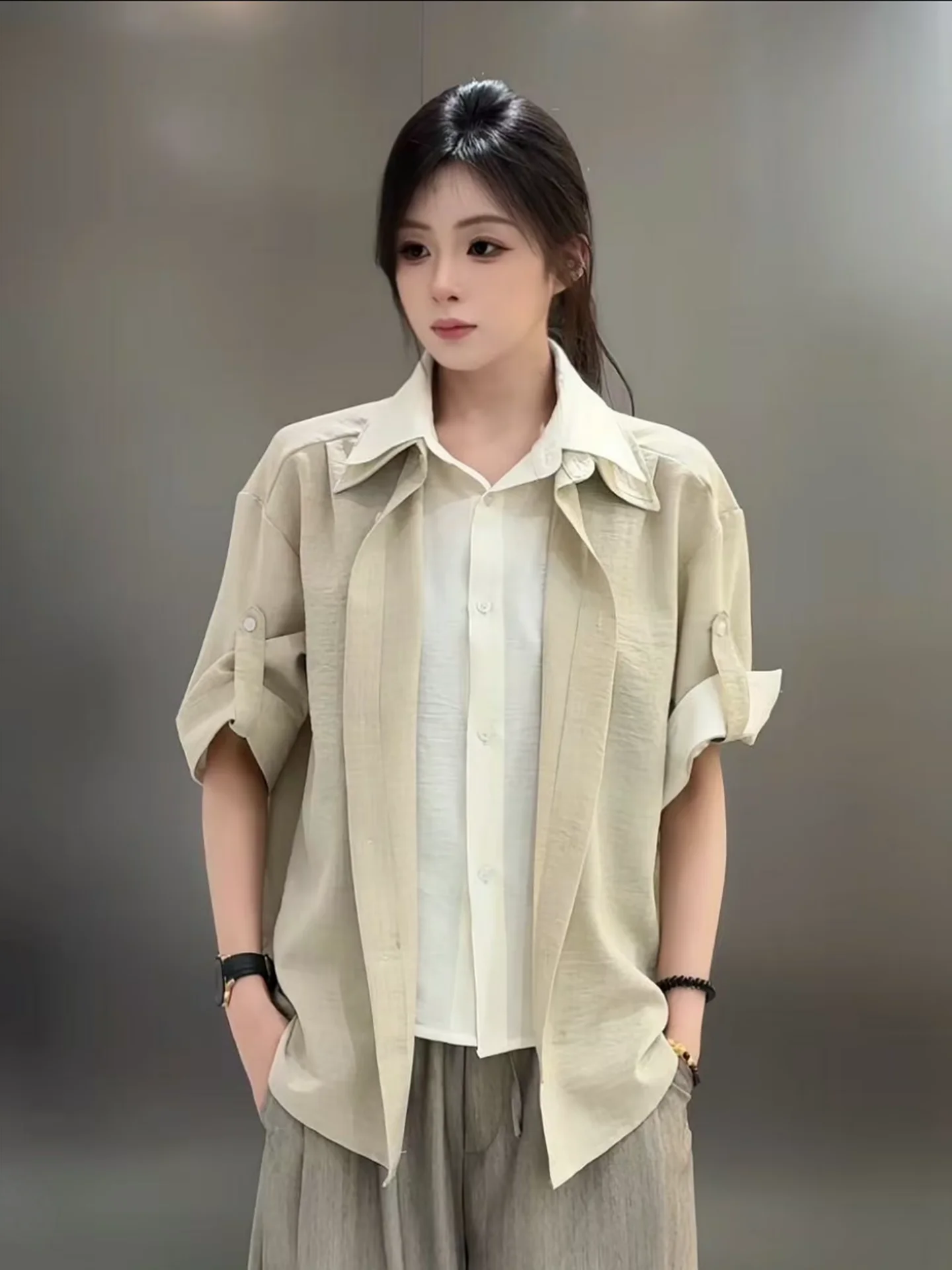 Men's Summer Cleanfit Ice Silk Short Sleeve Shirt Texture Sensation Fake Two-Piece Loose Fit Comfortable Breathable Polyester
Men's Summer Cleanfit Ice Silk Short Sleeve Shirt Texture Sensation Fake Two-Piece Loose Fit Comfortable Breathable Polyester
