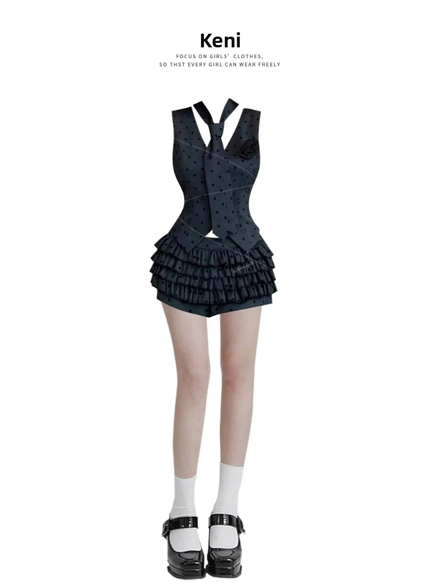 plus Size Polka Dot Sleeveless Vest Women Summer Frock Skirt Set A-Line High Waist Short V-Neck Two-Piece Set Korean Style
plus Size Polka Dot Sleeveless Vest Women Summer Frock Skirt Set A-Line High Waist Short V-Neck Two-Piece Set Korean Style