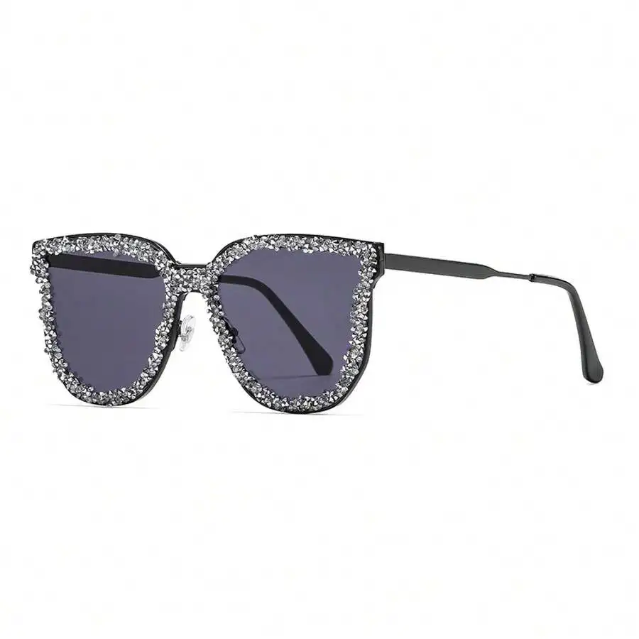 Stylish Rhinestone Cat Eye Sunglasses For Women UV Protection Fashion Eyewear
Stylish Rhinestone Cat Eye Sunglasses For Women UV Protection Fashion Eyewear