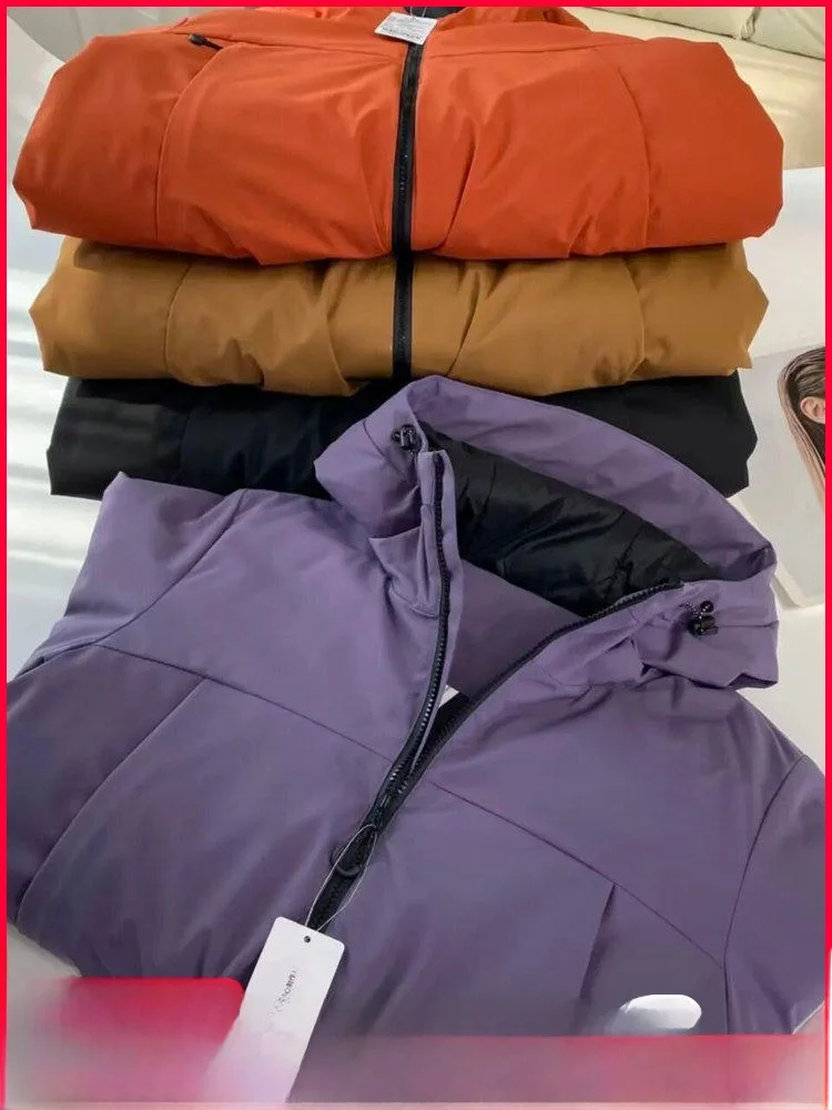 Уличная повседневная ветрозащитная водонепроницаемая куртка с капюшоном из хлопка для мужчин и женщин, осенне-зимняя новинка, спортивная парка на флисовой подкладке
Уличная повседневная ветрозащитная водонепроницаемая куртка с капюшоном из хлопка для мужчин и женщин, осенне-зимняя новинка, спортивная парка на флисовой подкладке