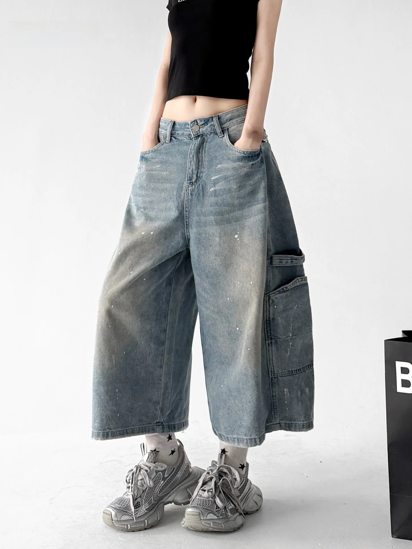 American Street Style Light Blue Knife Jeans Women's Summer New Loose Wide Leg Pants Slimming Effect Seven-Foot Length
American Street Style Light Blue Knife Jeans Women's Summer New Loose Wide Leg Pants Slimming Effect Seven-Foot Length