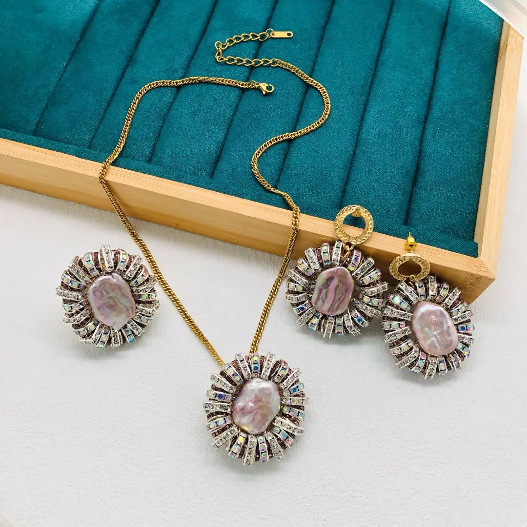 Elegant Baroque Pearl Jewelry Set with Cubic Zirconia Square Pearls Necklace Ring Earrings Modern European Luxury Design
Elegant Baroque Pearl Jewelry Set with Cubic Zirconia Square Pearls Necklace Ring Earrings Modern European Luxury Design