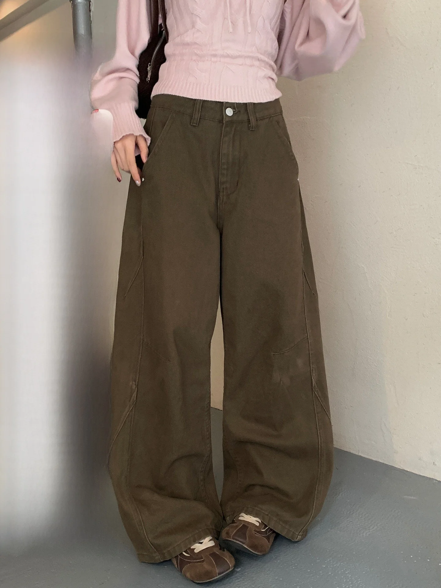 Brown Khaki High Waist Wide Leg Pants Women's Casual Straight Cut Spring New Design Commute Versatile Cotton Comfortable Jeans
Brown Khaki High Waist Wide Leg Pants Women's Casual Straight Cut Spring New Design Commute Versatile Cotton Comfortable Jeans