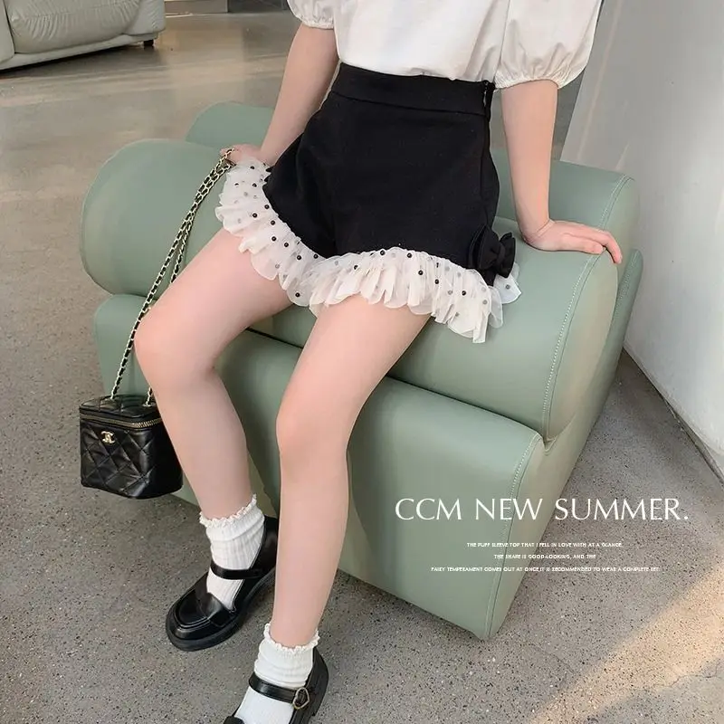2025 Medium and Small Children's Baby Girl Foreign Style Lace Beads Lotus Leaf Edge New Black Shorts Skirt
2025 Medium and Small Children's Baby Girl Foreign Style Lace Beads Lotus Leaf Edge New Black Shorts Skirt