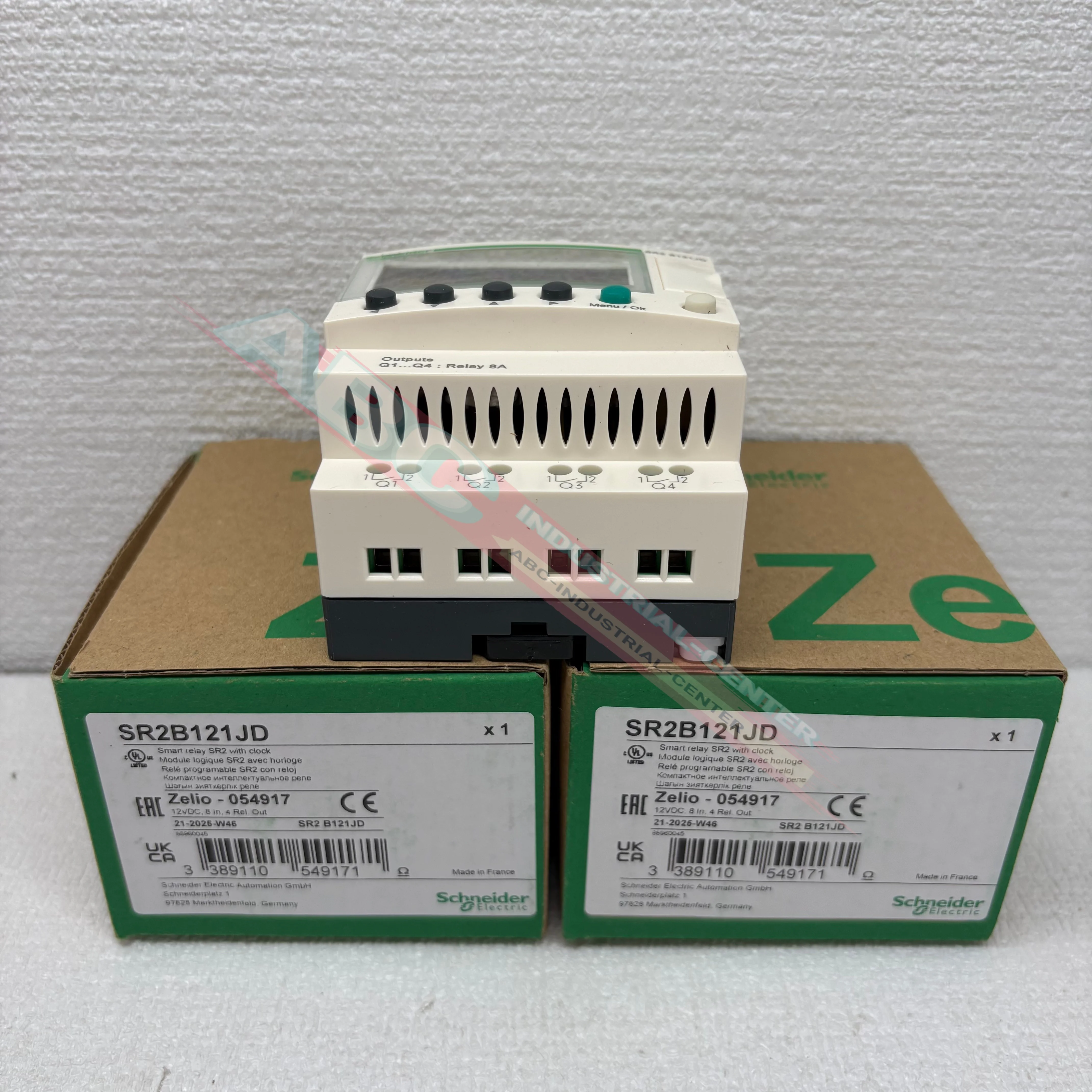Brand New SR2B121JD logic controller
Brand New SR2B121JD logic controller