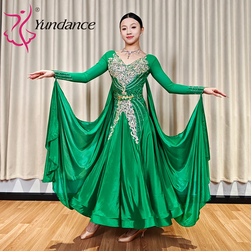 B-25009 Custom International Standard Ballroom Dance Dress for Women Satin Chiffon Stage Performance Wear
B-25009 Custom International Standard Ballroom Dance Dress for Women Satin Chiffon Stage Performance Wear
