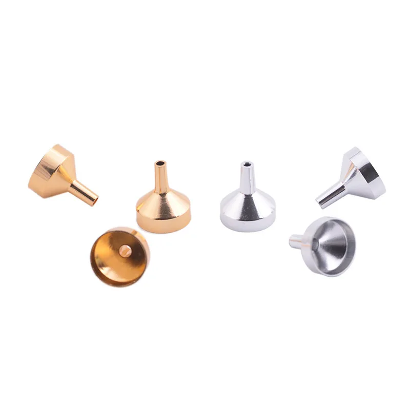 Innovative Practical Plastic Dispenser Funnel Metal Drain Head Perfume Dispenser Liquid Dispenser Modern Simplicity
Innovative Practical Plastic Dispenser Funnel Metal Drain Head Perfume Dispenser Liquid Dispenser Modern Simplicity