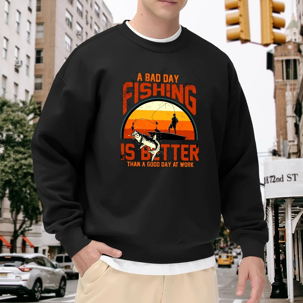 Men's Black Crew Neck Pullover Sweatshirt, Vintage Fishing Print, Loose Fit, Street Casual Style Top, Comfortable and Versatile for Everyday Wear, Trendy Letter Pattern
Men's Black Crew Neck Pullover Sweatshirt, Vintage Fishing Print, Loose Fit, Street Casual Style Top, Comfortable and Versatile for Everyday Wear, Trendy Letter Pattern
