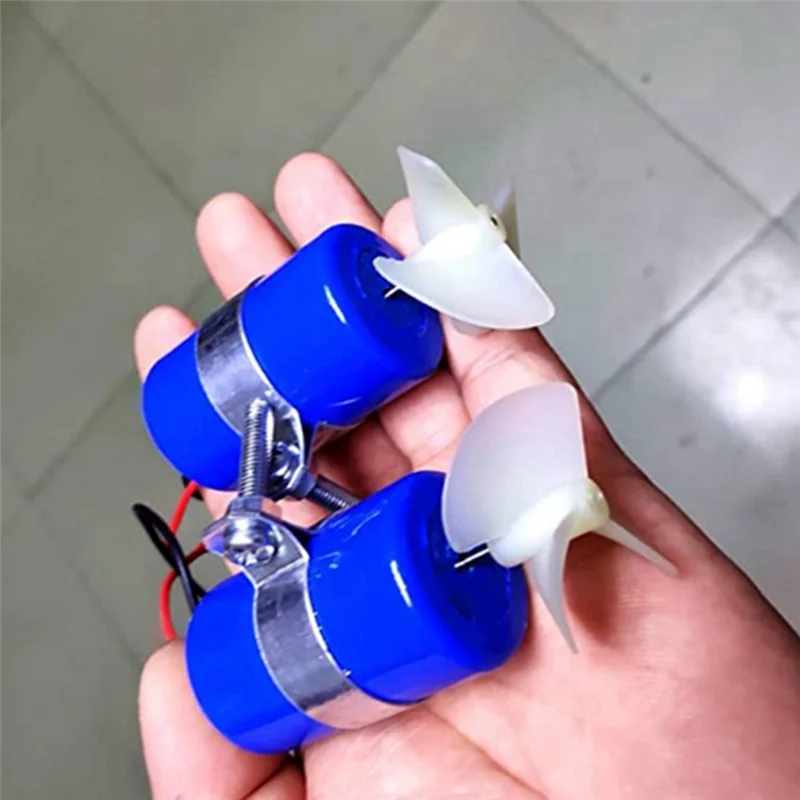 WOWFU-1 пара RC реактивных лодок подводный двигатель подруливающего устройства 7,4 В 16800 об/мин CW CCW 3-лопастной пропеллер для DIY Micro-ROV робот RC приманка запасной
WOWFU-1 пара RC реактивных лодок подводный двигатель подруливающего устройства 7,4 В 16800 об/мин CW CCW 3-лопастной пропеллер для DIY Micro-ROV робот RC приманка запасной