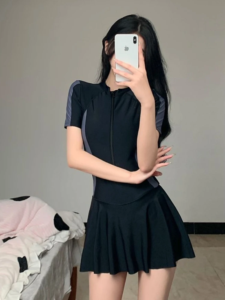 Ladies Conservative One Piece Swimsuit Skirted Tummy Control Boyleg Swimming Costume for Student Hot Spring Holiday
Ladies Conservative One Piece Swimsuit Skirted Tummy Control Boyleg Swimming Costume for Student Hot Spring Holiday