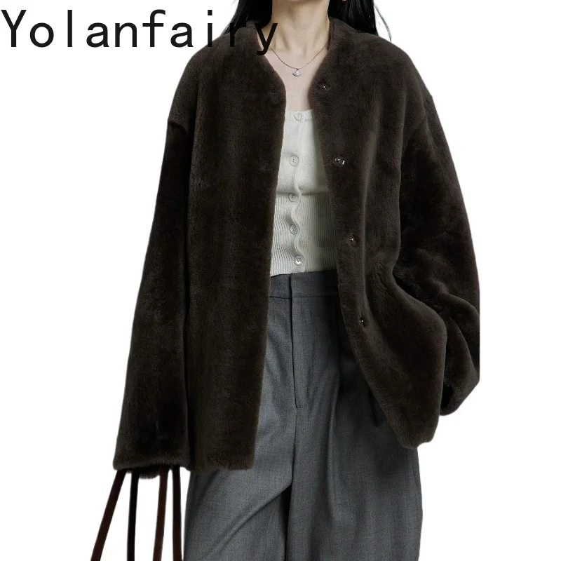 YOLANFAIRY Lightweight Merino Lamb Shearling Coat Woman V-neck Natural Fur Jacket Mid Length Genuine Leather Winter Outerwear
YOLANFAIRY Lightweight Merino Lamb Shearling Coat Woman V-neck Natural Fur Jacket Mid Length Genuine Leather Winter Outerwear