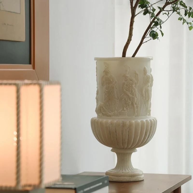Medieval imitation jade hydroponic vase French retro Roman character relief living room flower arrangement desktop ornament
Medieval imitation jade hydroponic vase French retro Roman character relief living room flower arrangement desktop ornament