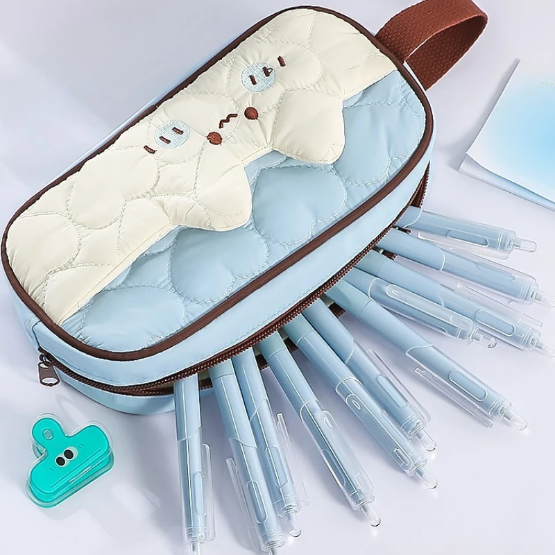 Cute Cartoon Cat 3D Fluffy Bread Pencil Case Portable Large-capacity Stationery Storage Bags for Girls Adorable School Supplies
Cute Cartoon Cat 3D Fluffy Bread Pencil Case Portable Large-capacity Stationery Storage Bags for Girls Adorable School Supplies