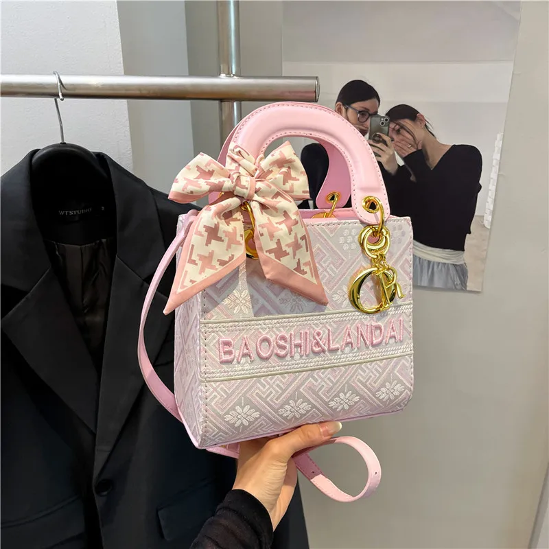 Practical Solution Shoulder Bag Women Multifunctional Handbag Organized Design For Efficient Daily Management
Practical Solution Shoulder Bag Women Multifunctional Handbag Organized Design For Efficient Daily Management