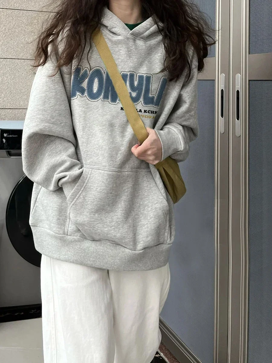 2024 Hoodie Women Retro Spring Autumn Thin Korean Version Of The Girl Trend Fashion Hoodie Men And Women Letter Printed Hoodie
2024 Hoodie Women Retro Spring Autumn Thin Korean Version Of The Girl Trend Fashion Hoodie Men And Women Letter Printed Hoodie