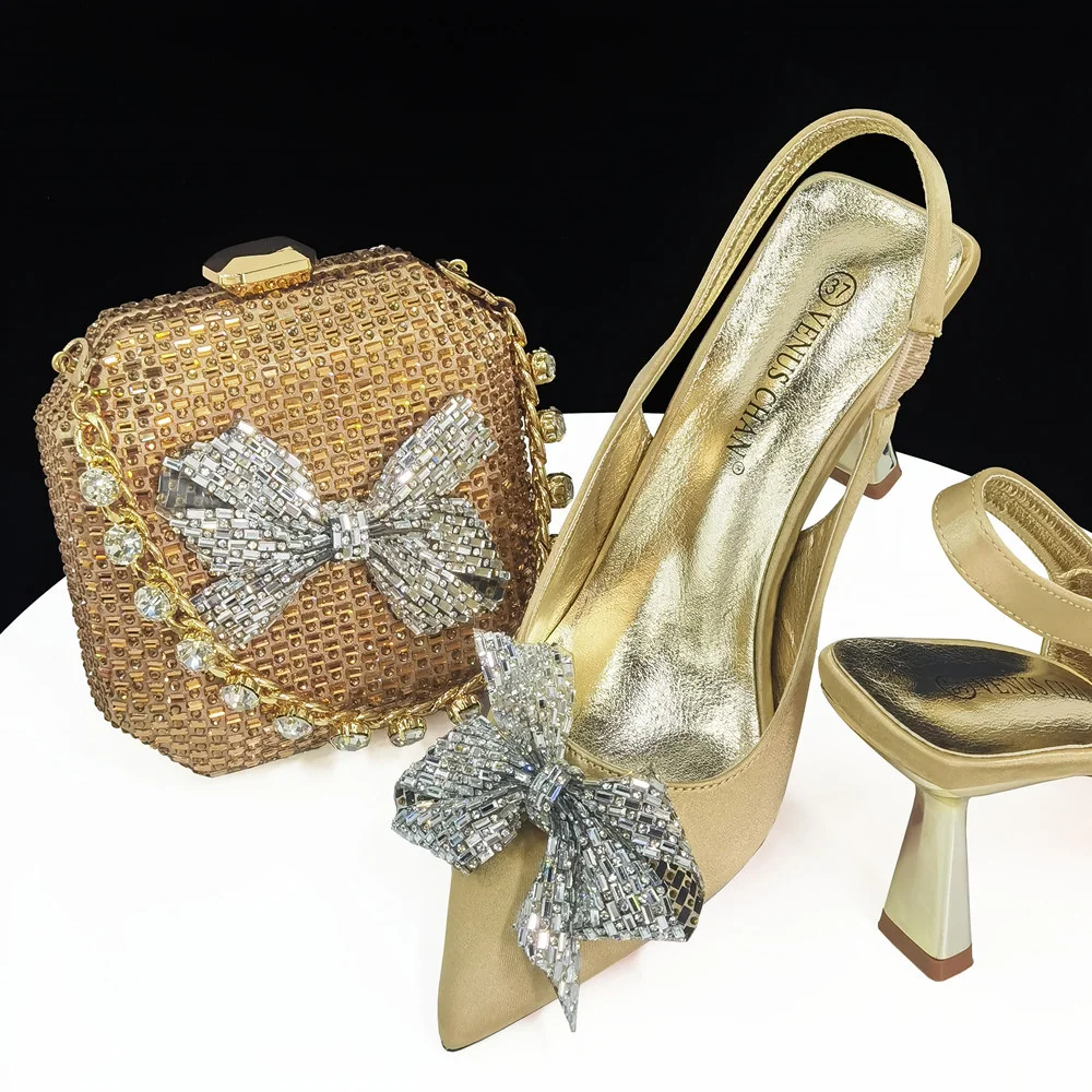 Doershow nice African Shoes And Bag Matching Set With gold Hot Selling Women Italian Shoes And Bag Set For Party Wedding HRE1-22
Doershow nice African Shoes And Bag Matching Set With gold Hot Selling Women Italian Shoes And Bag Set For Party Wedding HRE1-22