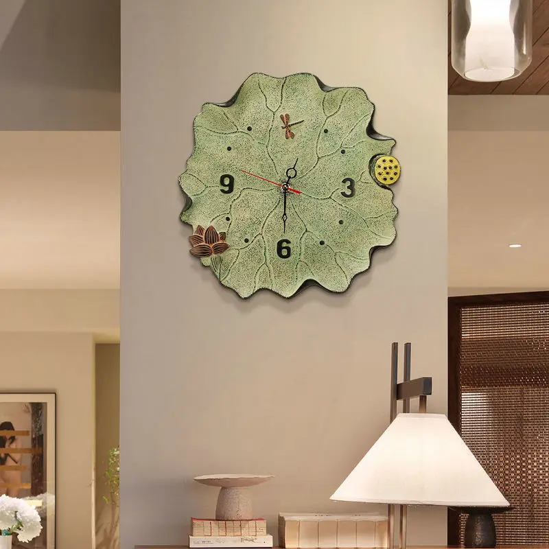 Three-dimensional frameless wall clock, simple decoration clock, creative personality clock, living room wall watch
Three-dimensional frameless wall clock, simple decoration clock, creative personality clock, living room wall watch