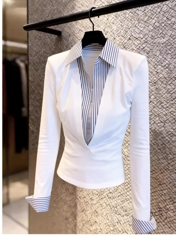 Early Spring White Shirt Design Sensation Women's Fashion Slimming Style Casual Fit Long Sleeve Collar Zipper Closure
Early Spring White Shirt Design Sensation Women's Fashion Slimming Style Casual Fit Long Sleeve Collar Zipper Closure