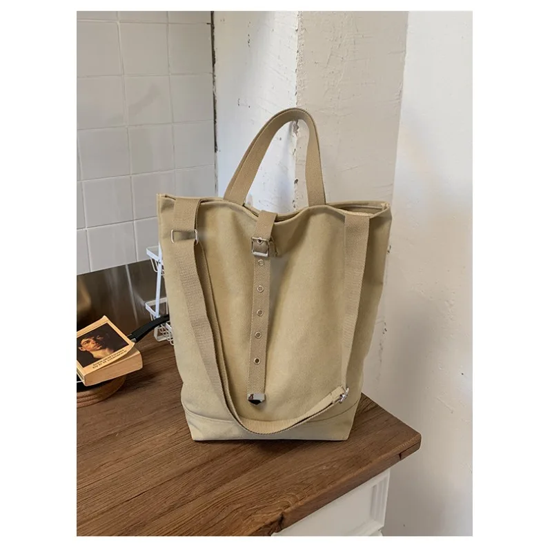 Canvas Shoulder Bag Simple Solid Color Bag Body Large Capacity Versatile Casual Texture Fashion Messenger Bag
Canvas Shoulder Bag Simple Solid Color Bag Body Large Capacity Versatile Casual Texture Fashion Messenger Bag