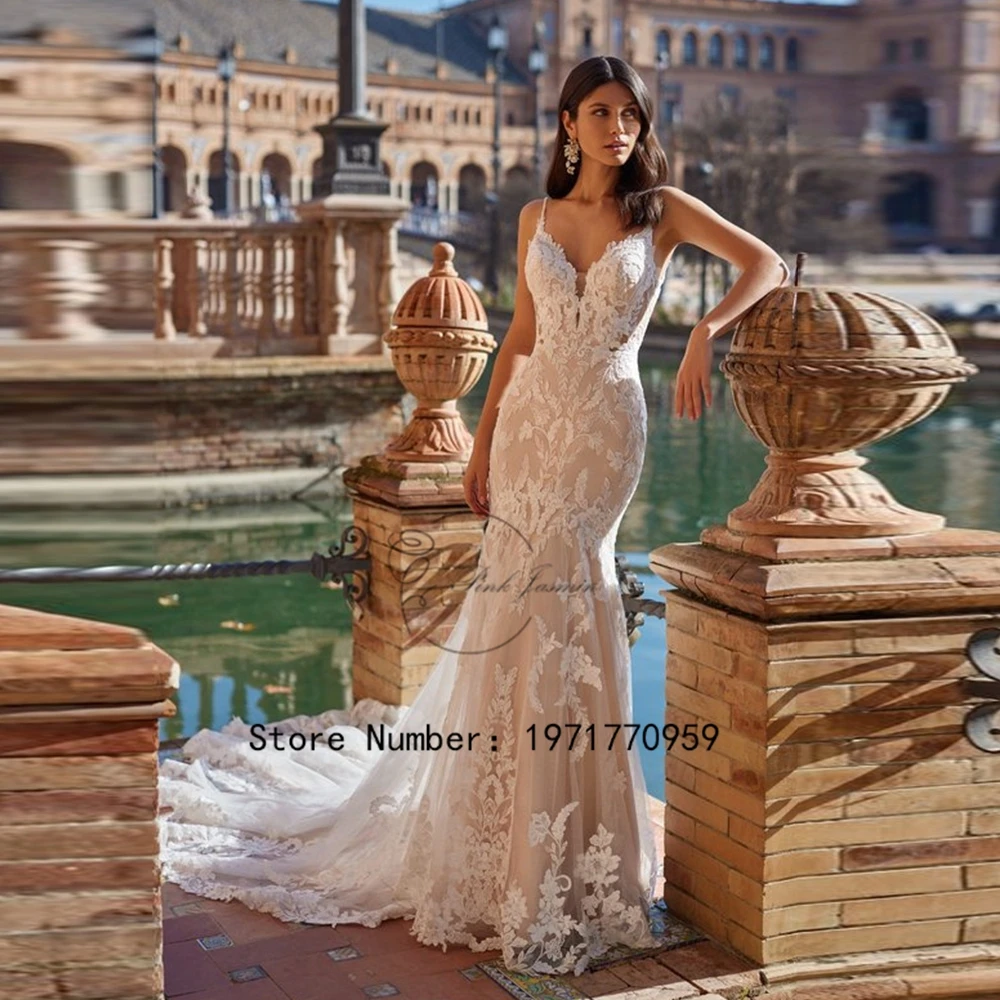 Mermaid Luxury Lace Wedding Dresses 2024 Fashion Sexy Backless Sleeveless Applique Bridal Gowns Sweep Train Bride Dress 2024 New
Mermaid Luxury Lace Wedding Dresses 2024 Fashion Sexy Backless Sleeveless Applique Bridal Gowns Sweep Train Bride Dress 2024 New