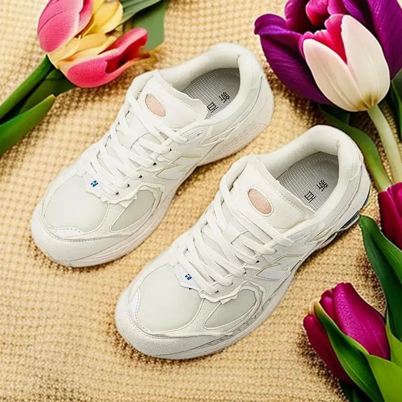Comfortable and casual series of men's and women's dad shoes, N2002-breathable and cool Walking travell couple casual shoes
Comfortable and casual series of men's and women's dad shoes, N2002-breathable and cool Walking travell couple casual shoes