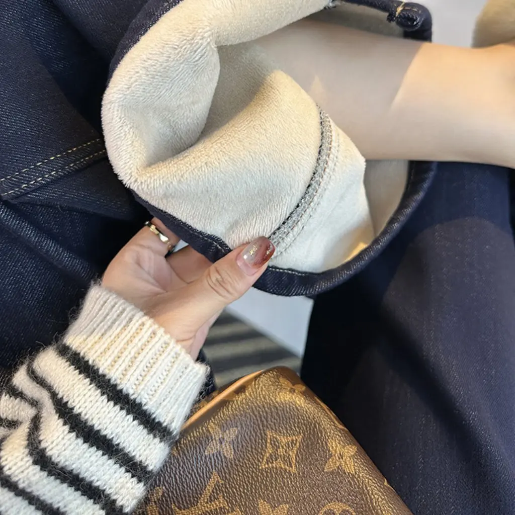 Женские утепленные норковые бархатные винтажные синие джинсы с высокой талией, широкие брюки, зимние теплые F120110 
Женские утепленные норковые бархатные винтажные синие джинсы с высокой талией, широкие брюки, зимние теплые F120110