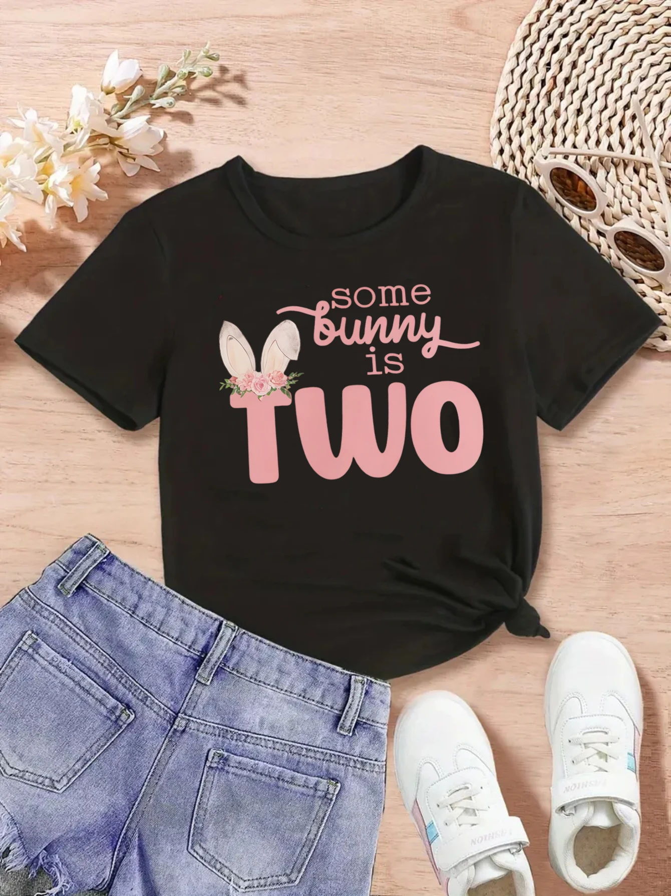 Some Bunny Is Two Flowers Printed T Shirt Girl 1st/2nd Birthday Gift T-Shirt Kawaii Kids Clothes Funny Summer Toddler Shirt
Some Bunny Is Two Flowers Printed T Shirt Girl 1st/2nd Birthday Gift T-Shirt Kawaii Kids Clothes Funny Summer Toddler Shirt