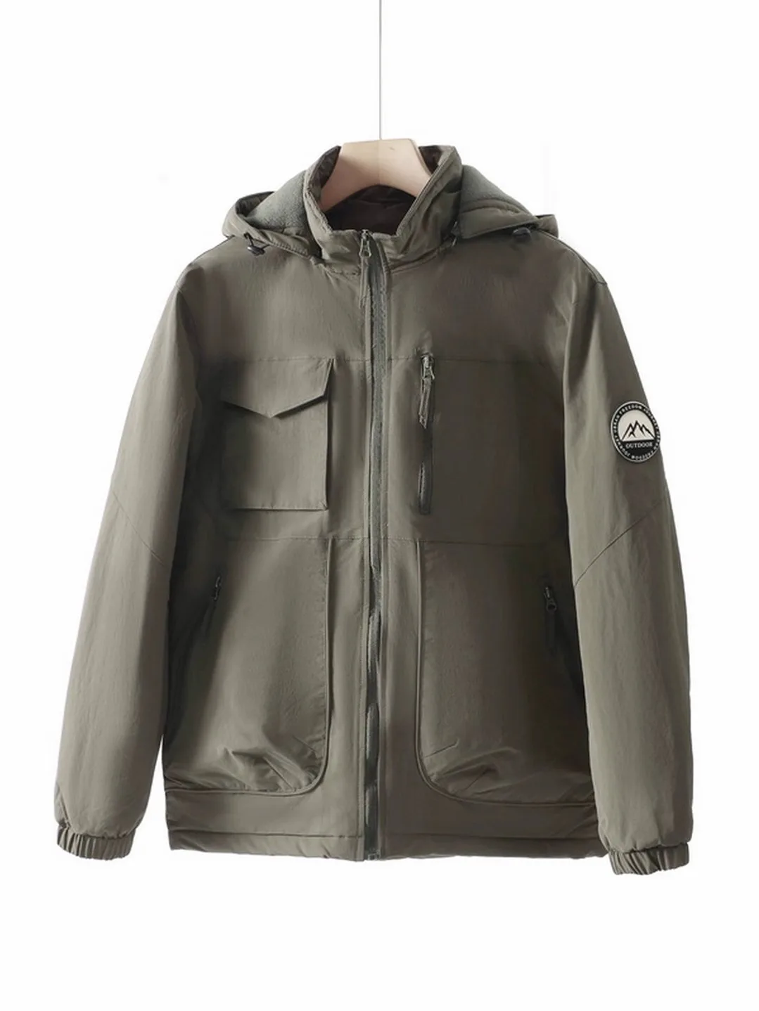 Мужская зимняя куртка American Sle Outdoor: утепленная, на флисовой подкладке, со съемным капюшоном, для работы и повседневного ношения, свободного кроя, в спортивном стиле
Мужская зимняя куртка American Sle Outdoor: утепленная, на флисовой подкладке, со съемным капюшоном, для работы и повседневного ношения, свободного кроя, в спортивном стиле