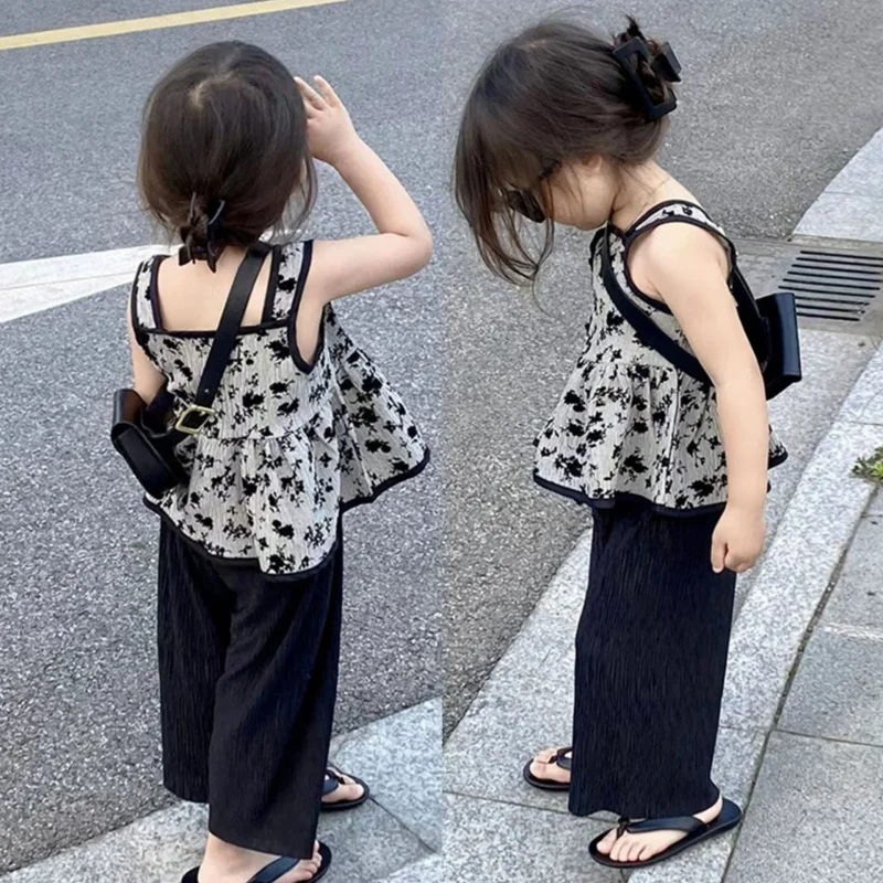 Girls' Suit Summer New Floral Vest+Pleated Wide-Leg Pants2Set Children One Piece Dropshipping
Girls' Suit Summer New Floral Vest+Pleated Wide-Leg Pants2Set Children One Piece Dropshipping