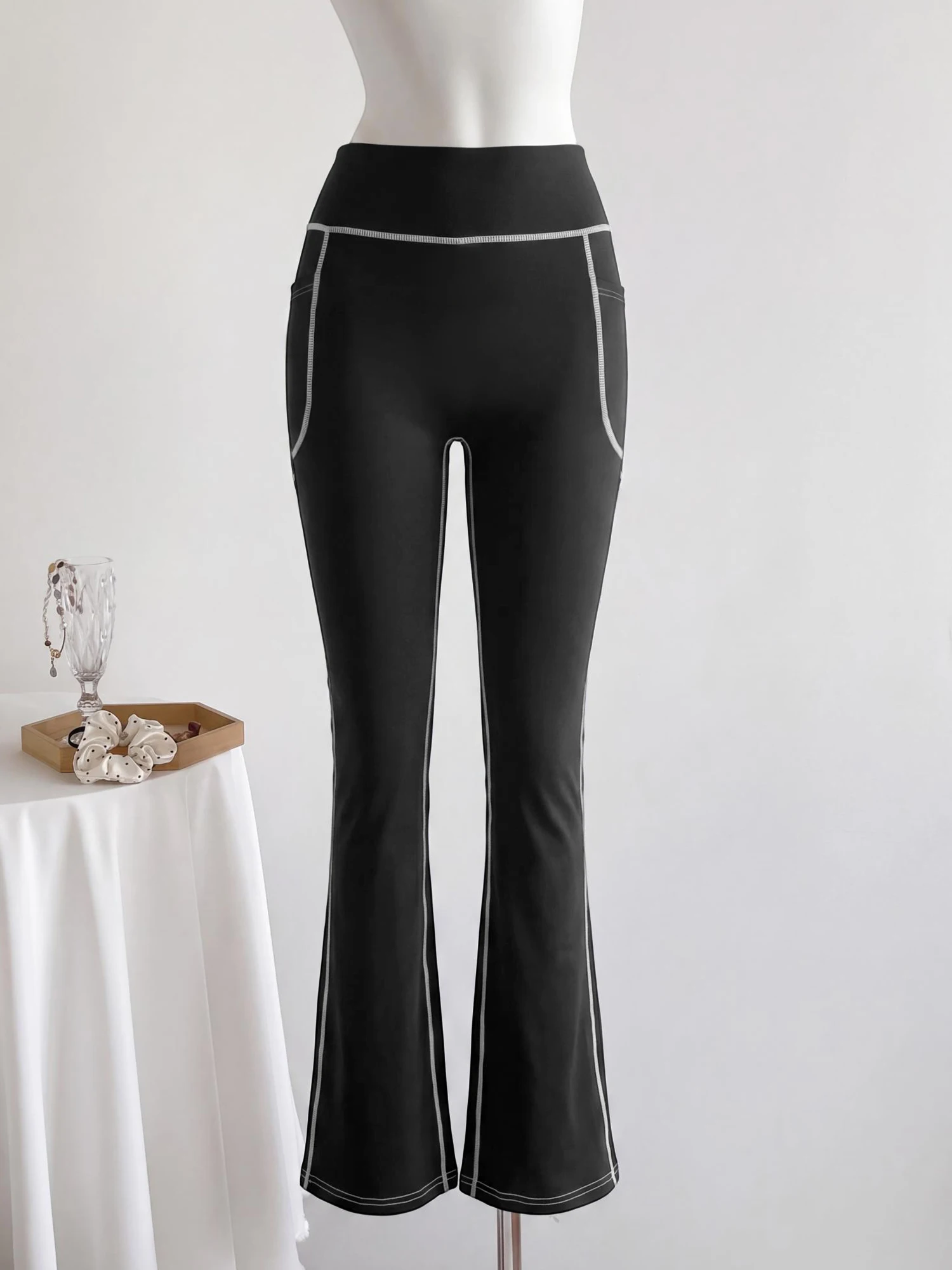 High Waist White Piping Flare Pants With Side Pockets Slim Fit Black Casual Bootcut Trousers
High Waist White Piping Flare Pants With Side Pockets Slim Fit Black Casual Bootcut Trousers