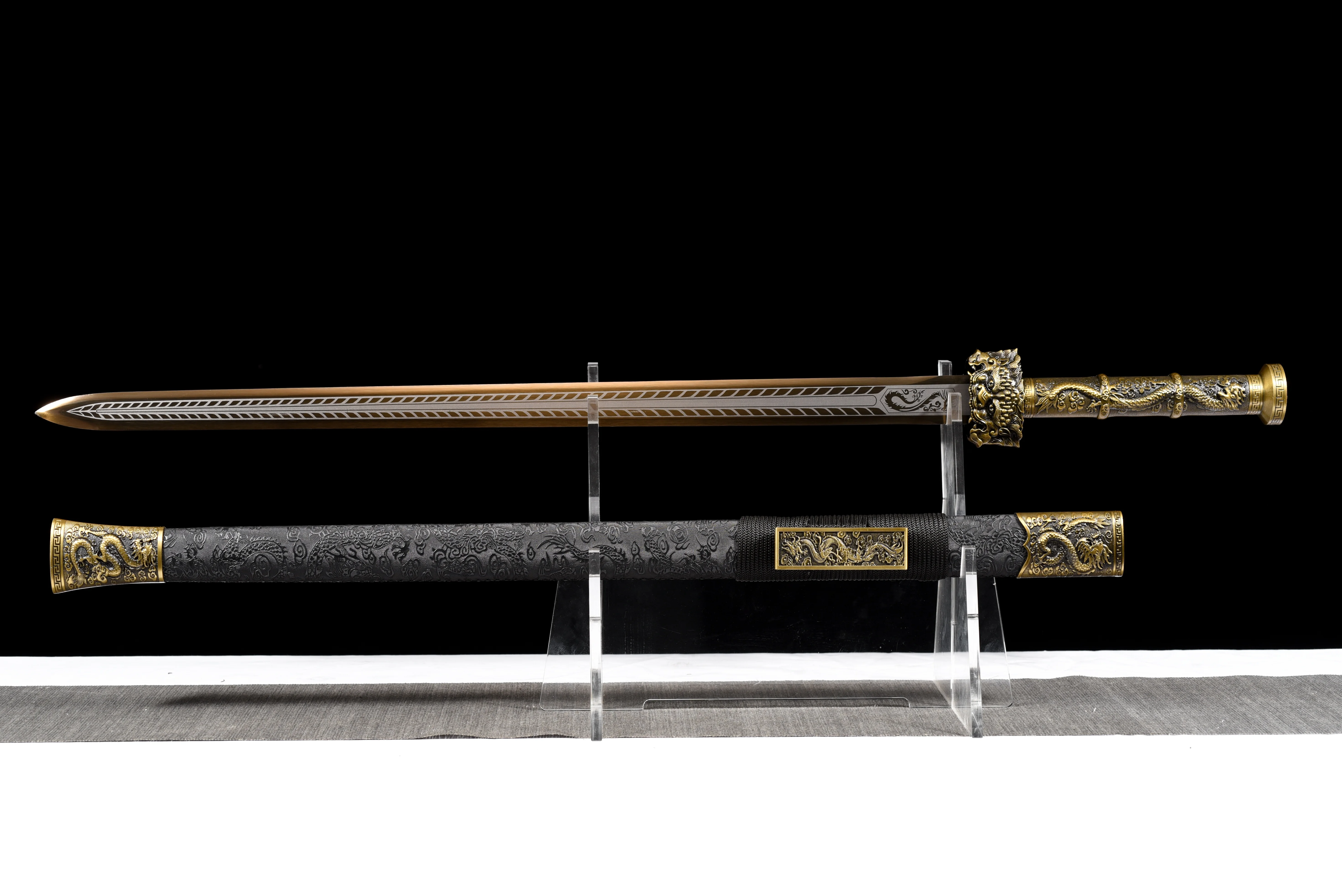 Chinese Golden Nine Dragons Emperor cosplay Samurai Sword Not sharp katana Ninja martial Arts enthusiast Collector Unforgettable
Chinese Golden Nine Dragons Emperor cosplay Samurai Sword Not sharp katana Ninja martial Arts enthusiast Collector Unforgettable