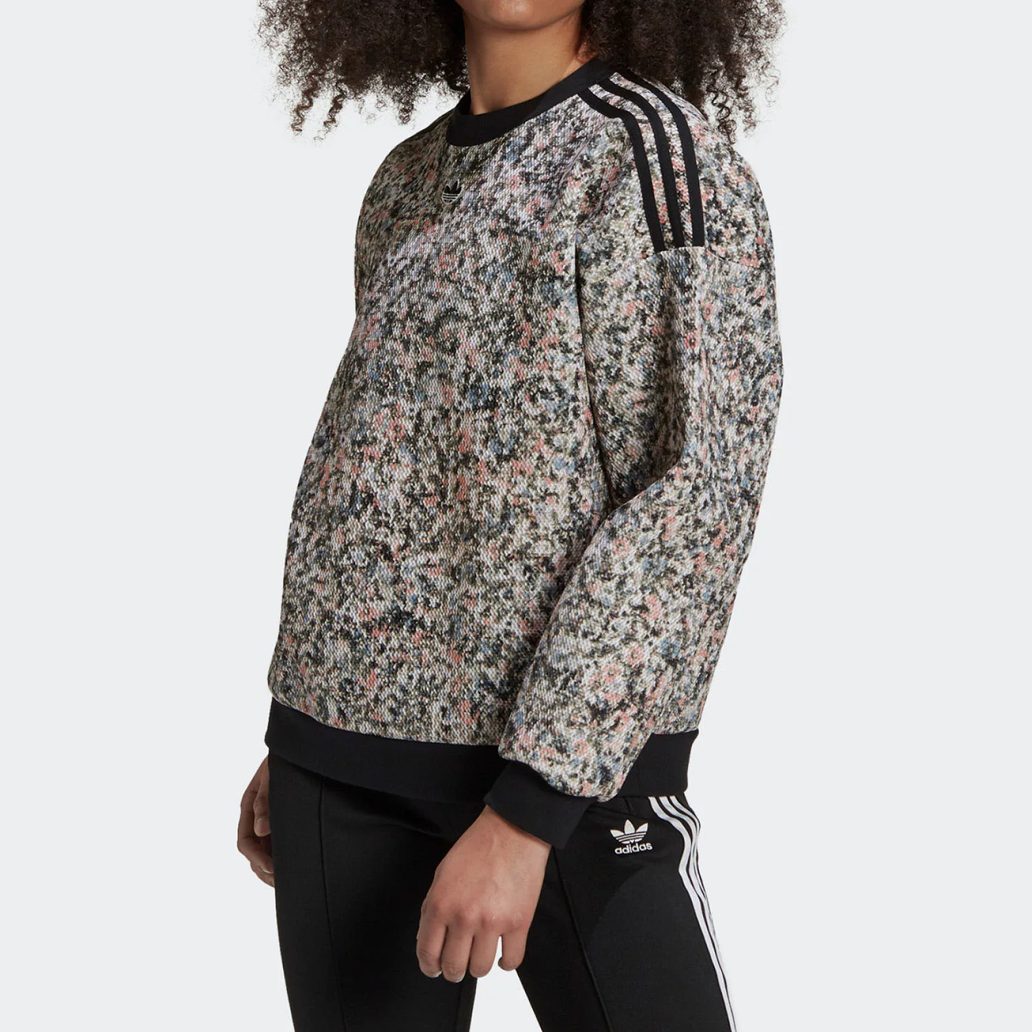 Adidas Originals Women's Casual SWEATSHIRT Sport Hoodie GN3041
Adidas Originals Women's Casual SWEATSHIRT Sport Hoodie GN3041