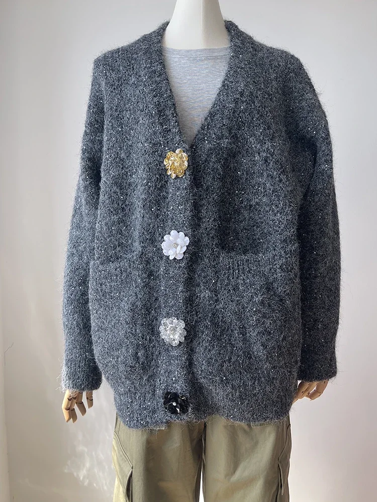 Sequin-embellished Sweater Women Elegant Flower Button Grey Cardigan Old Money Style 2024 Winter Long Outfit
Sequin-embellished Sweater Women Elegant Flower Button Grey Cardigan Old Money Style 2024 Winter Long Outfit