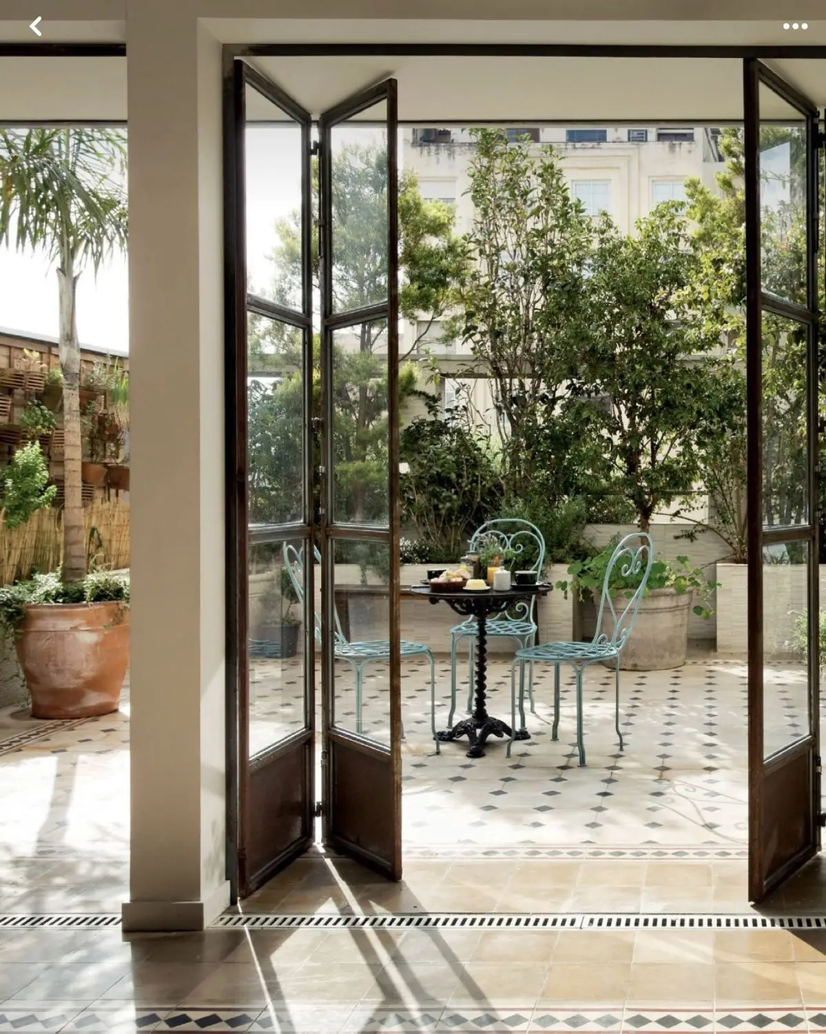 Foldable Outdoor Folding Door Chinese Style Narrow Frame Design Accordion Doors Surface Insulation Treatment Stacking Doors
Foldable Outdoor Folding Door Chinese Style Narrow Frame Design Accordion Doors Surface Insulation Treatment Stacking Doors