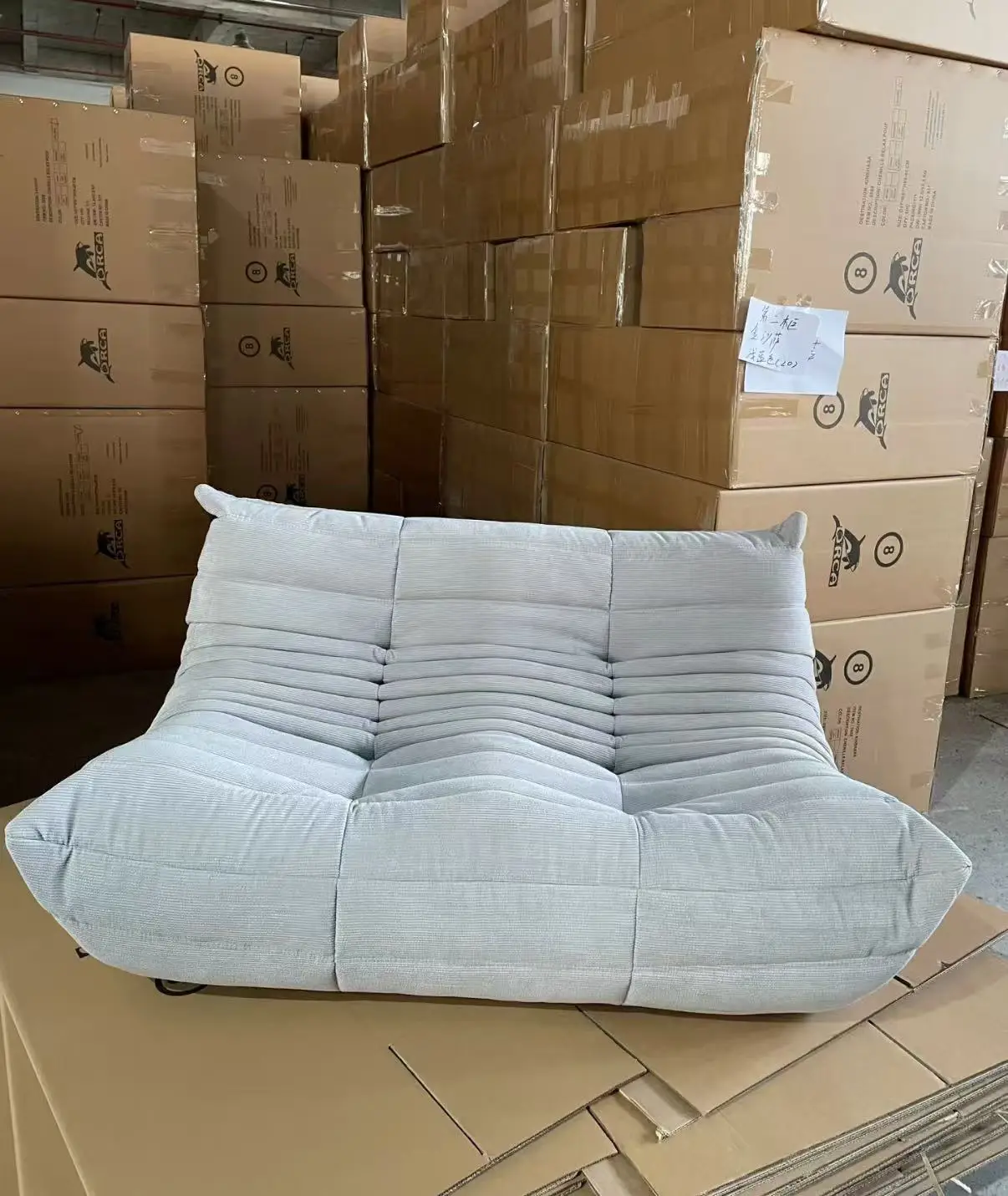 2-seater stylish caterpillar sofa, living room, bedroom, hotel decor, loved by both gods and goddesses
2-seater stylish caterpillar sofa, living room, bedroom, hotel decor, loved by both gods and goddesses